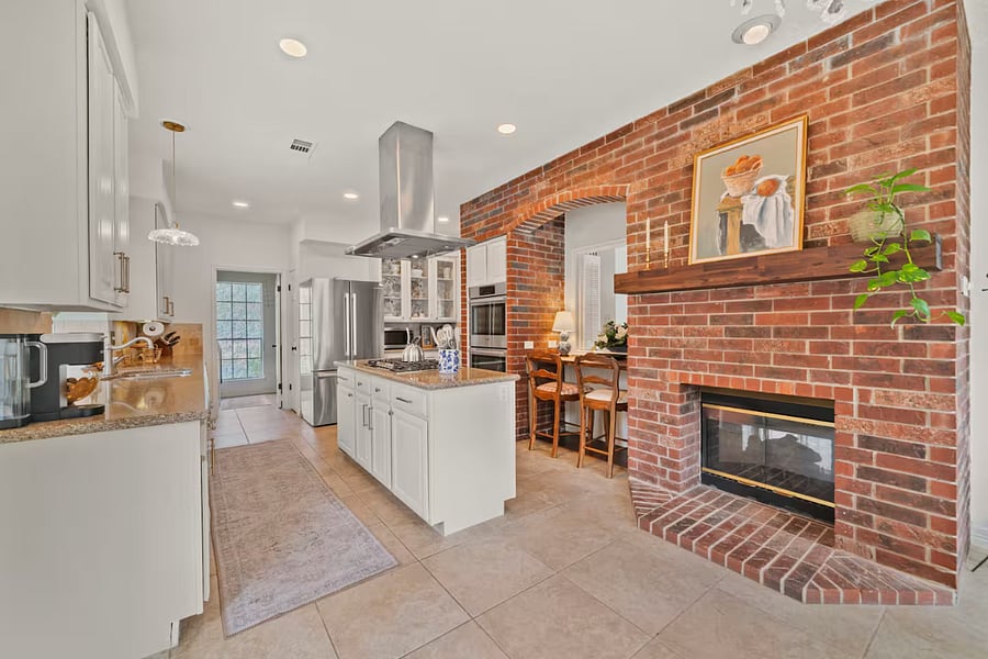 Furnished Finder property 1006308_1 photo 11