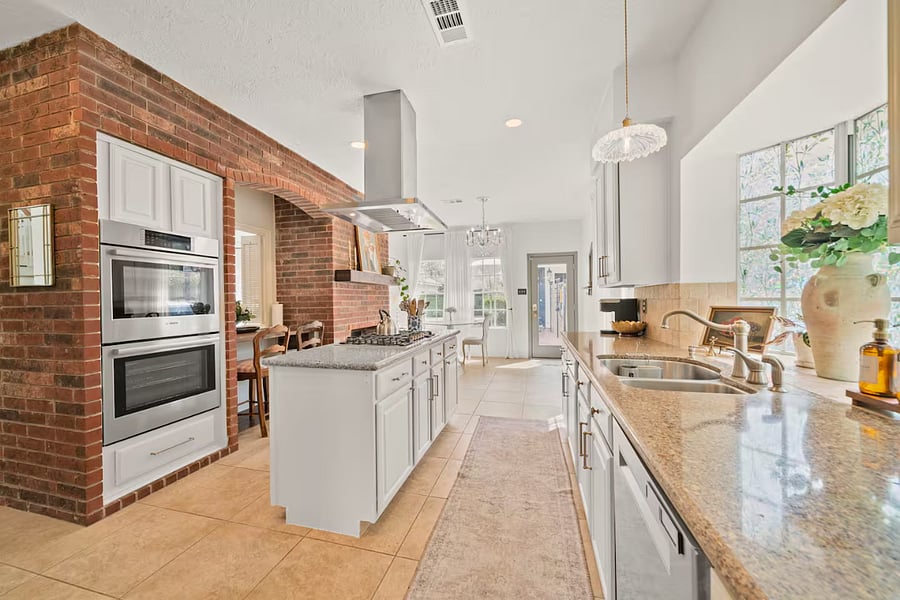 Furnished Finder property 1006308_1 photo 10