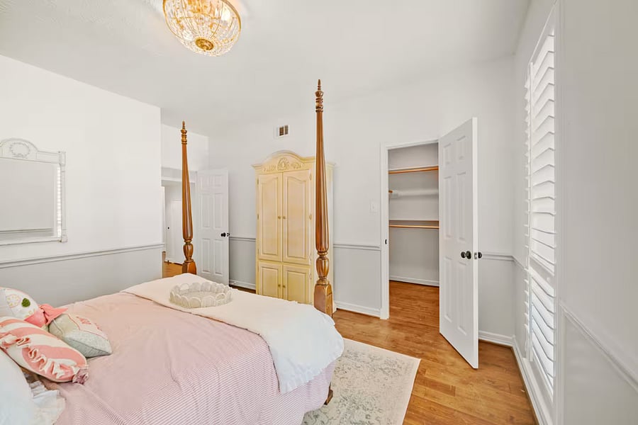 Furnished Finder property 1006308_1 photo 32