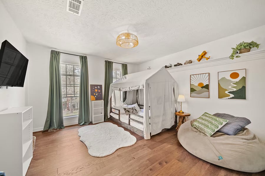 Furnished Finder property 1006308_1 photo 35