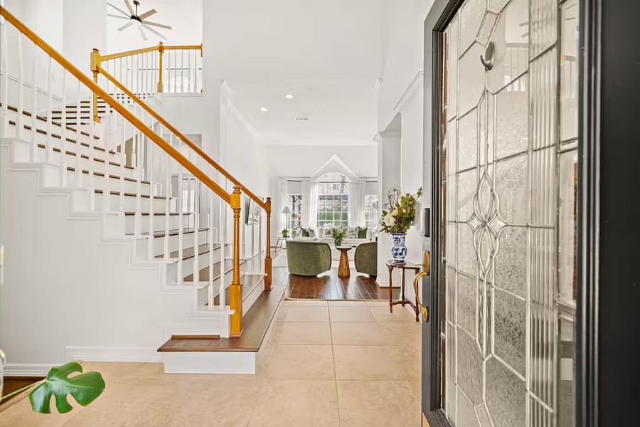 Furnished Finder property 1006308_1 photo 2
