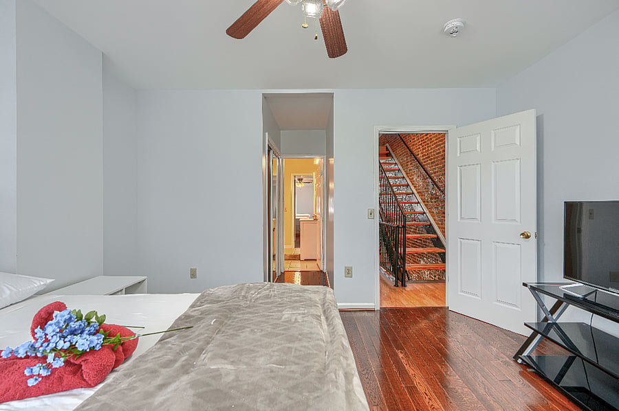 Furnished Finder property 1006313_1 photo 14