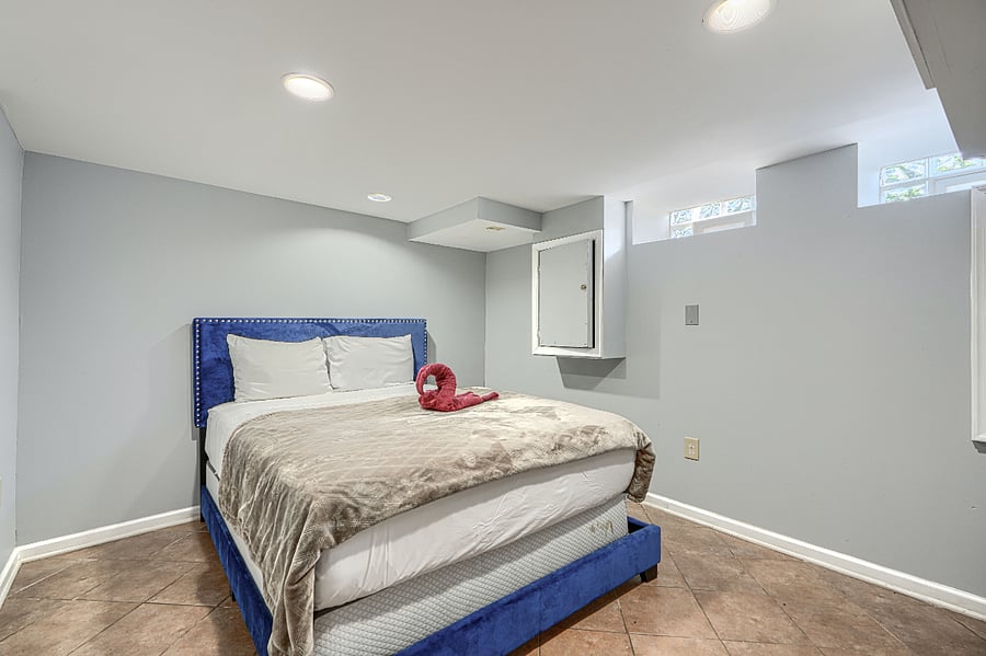 Furnished Finder property 1006313_1 photo 15