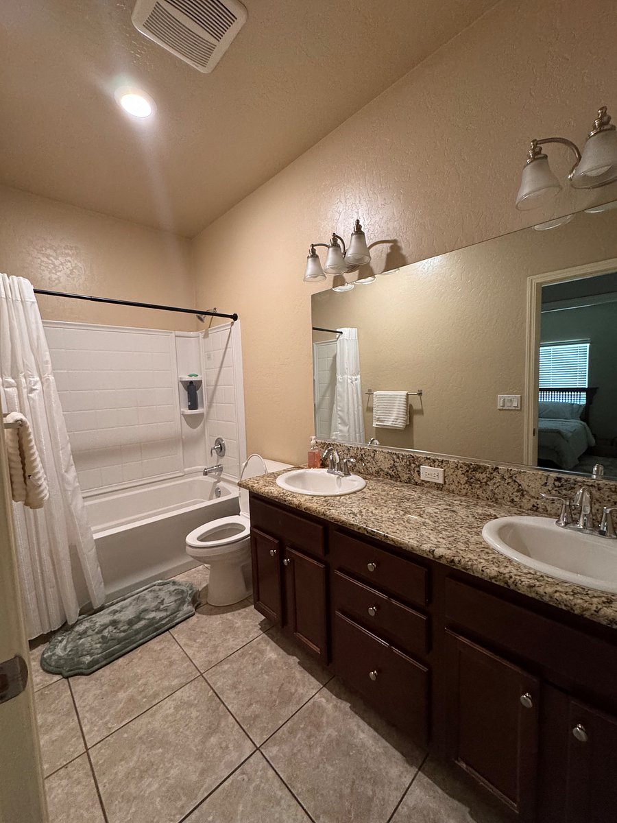 Furnished Finder property 1006314_1 photo 3
