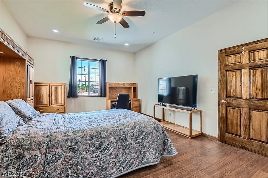 Furnished Finder property 1006325_1 photo 8
