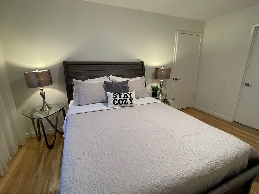 Furnished Finder property 1006327_1 photo 11