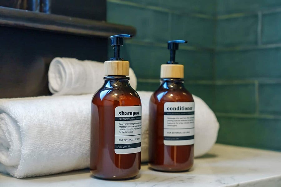 Body wash, conditioner and shampoo provided!