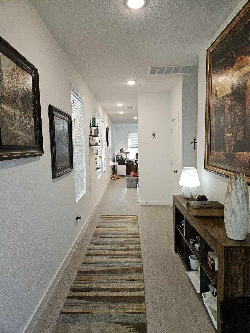 Furnished Finder property 1006335_1 photo 14