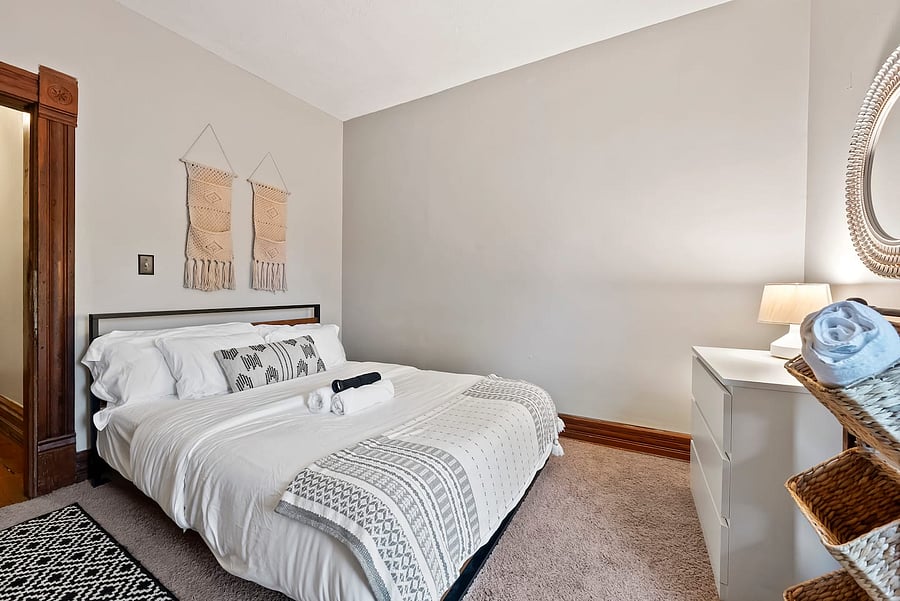 Furnished Finder property 1006338_1 photo 28