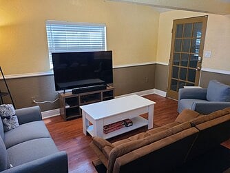 Furnished Finder property 1006357_1 photo 10