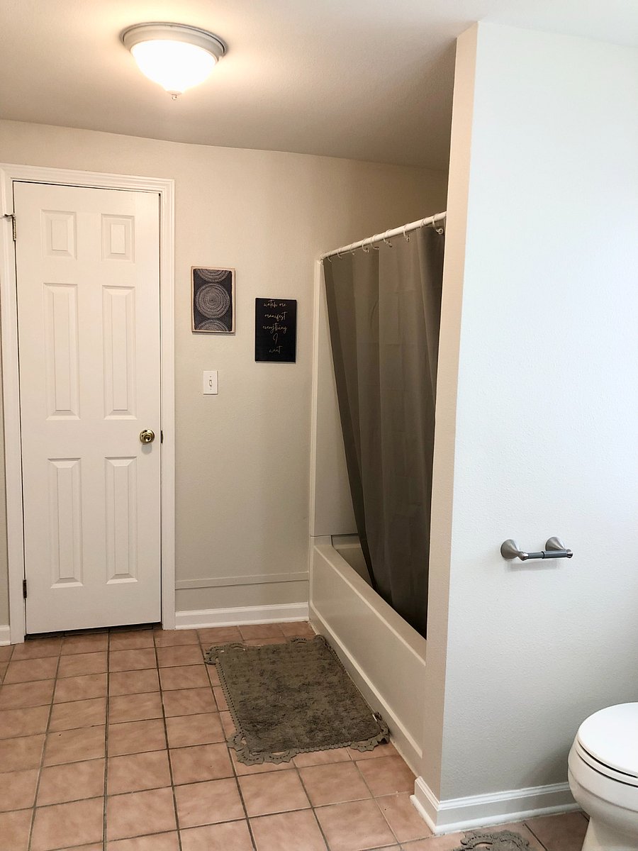 Furnished Finder property 1006358_1 photo 12