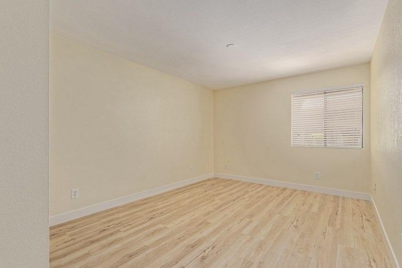 Furnished Finder property 1006397_1 photo 13