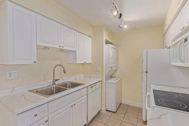 Furnished Finder property 1006397_1 photo 16