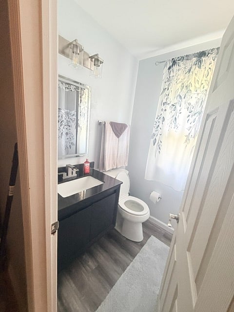 Newly Remodeled Shared Bathroom
