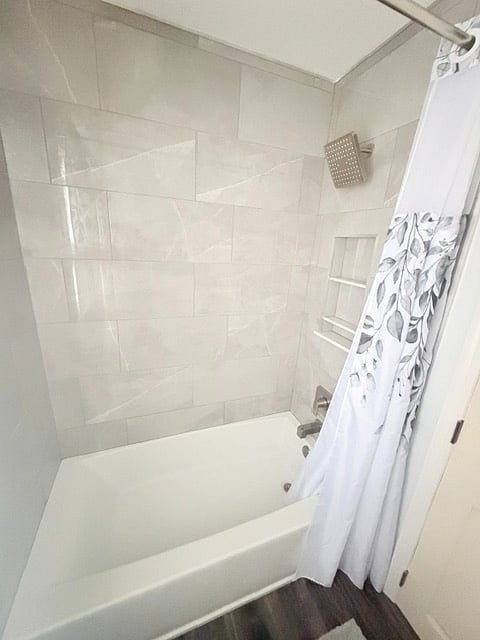 Newly Remodeled Shared Bathroom