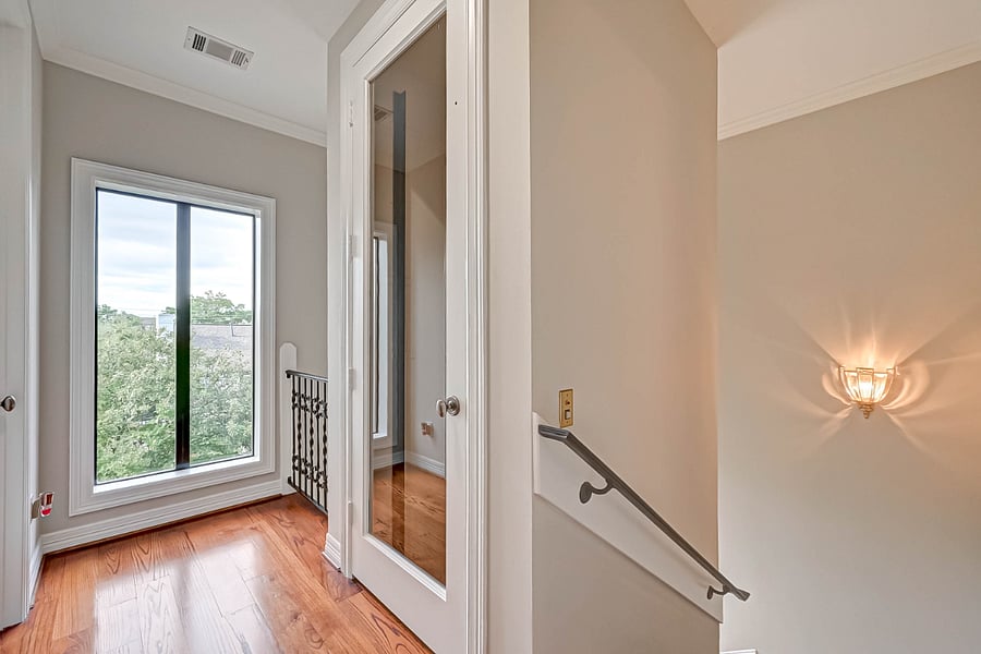 3rd Floor Landing (Elevator)
