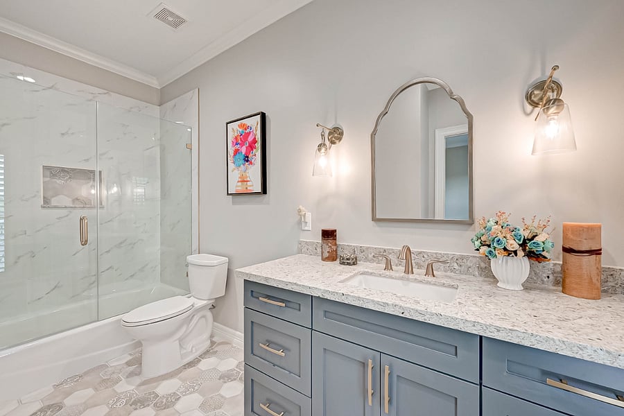 3rd Floor Ensuite Bath