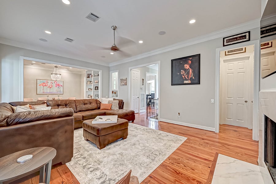 2nd Floor Livingroom