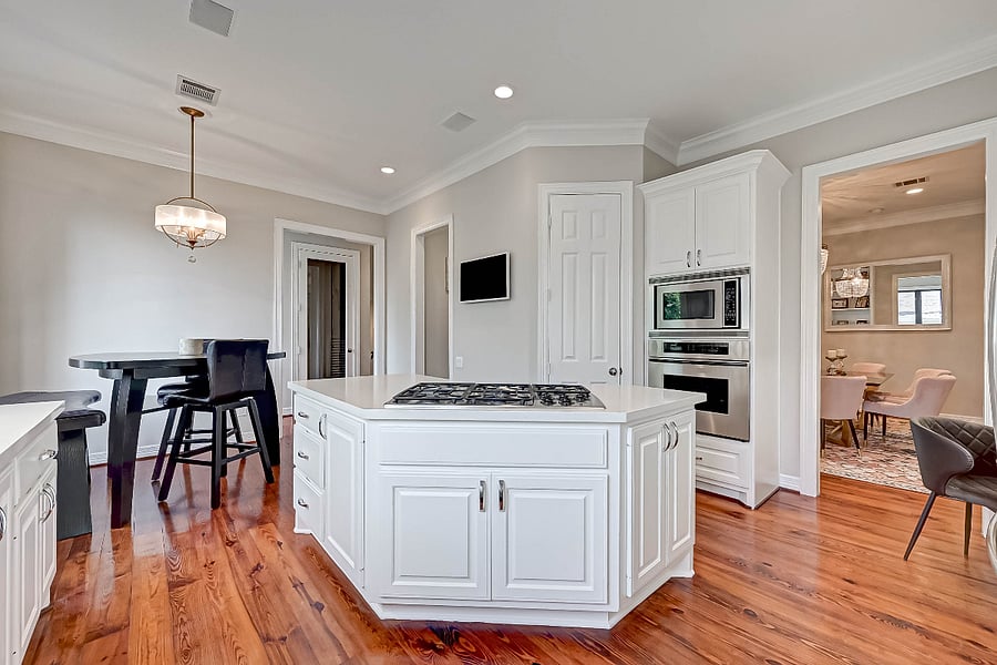 2nd Floor Kitchen with Breakfast Nook