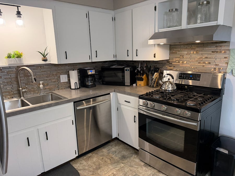 Furnished Finder property 1006426_1 photo 12