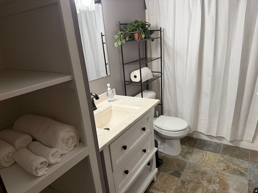 Furnished Finder property 1006426_1 photo 14