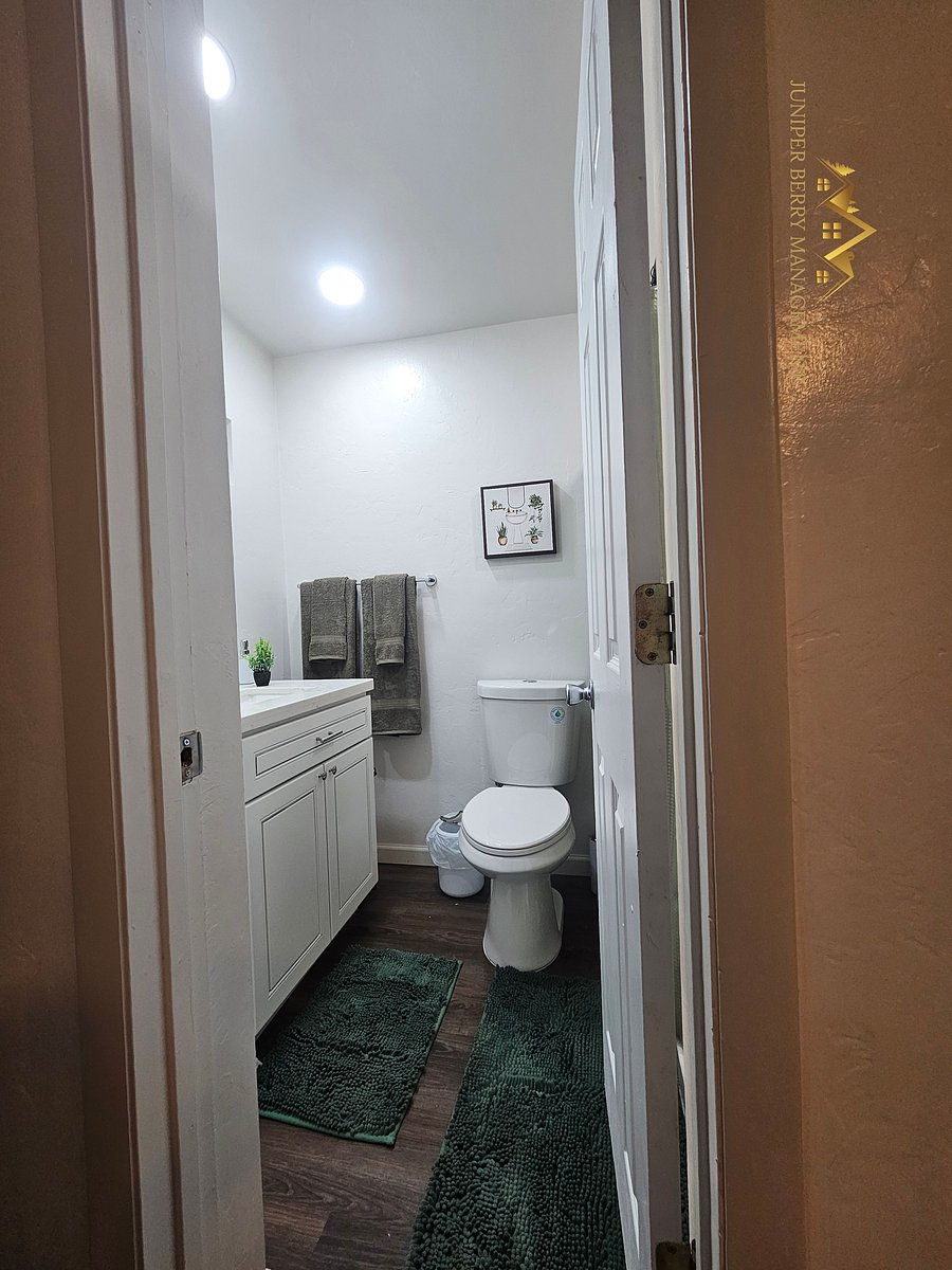 Furnished Finder property 1006449_1 photo 8