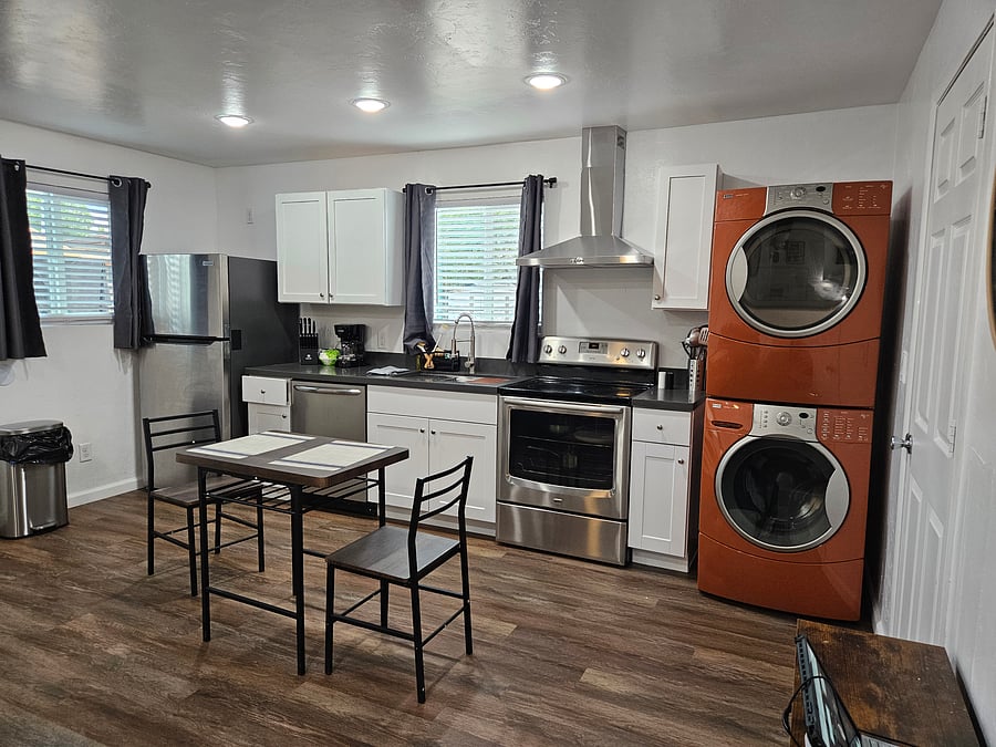 Furnished Finder property 1006449_1 photo 15