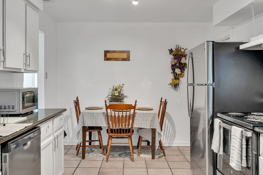 Furnished Finder property 1006452_1 photo 3