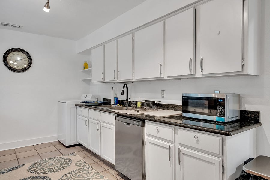 Furnished Finder property 1006452_1 photo 15