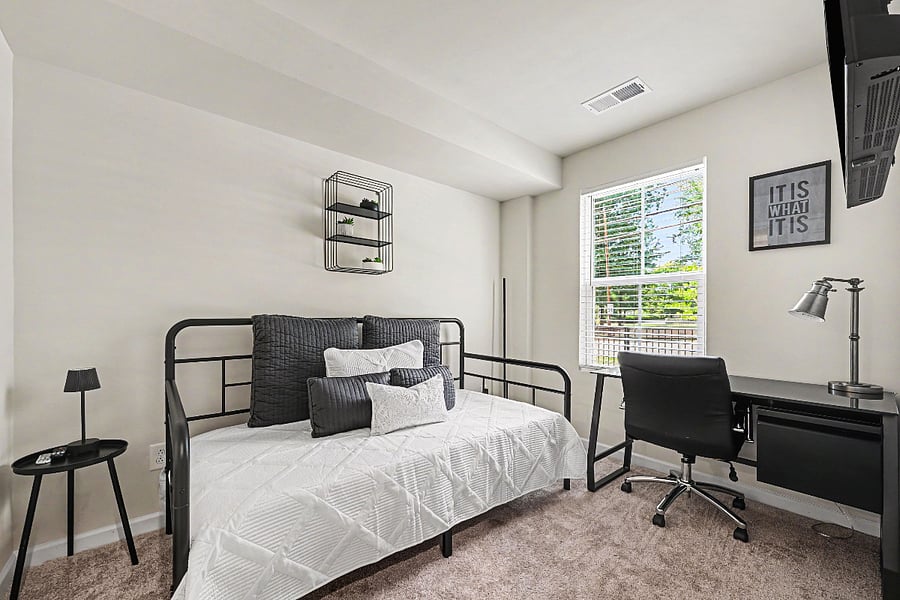 Furnished Finder property 1006456_1 photo 8