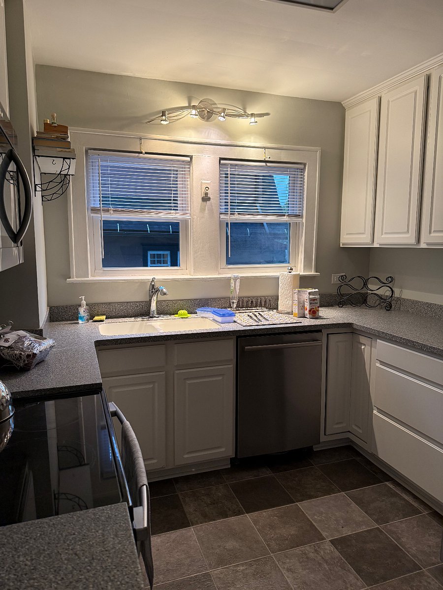 Furnished Finder property 1006495_1 photo 10