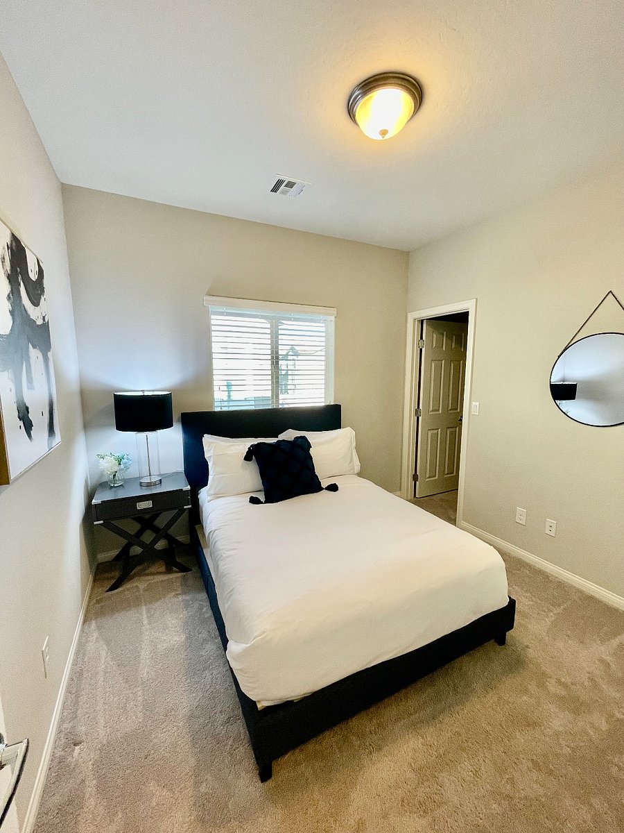 Furnished Finder property 1006503_1 photo 14