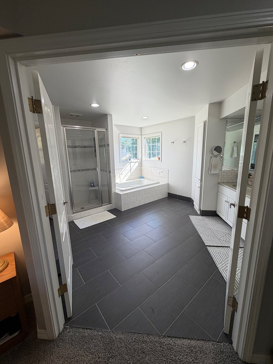 Furnished Finder property 1006512_1 photo 22
