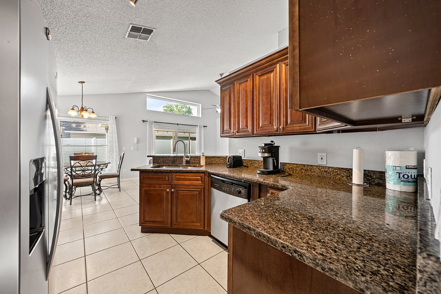 Furnished Finder property 1006525_1 photo 10