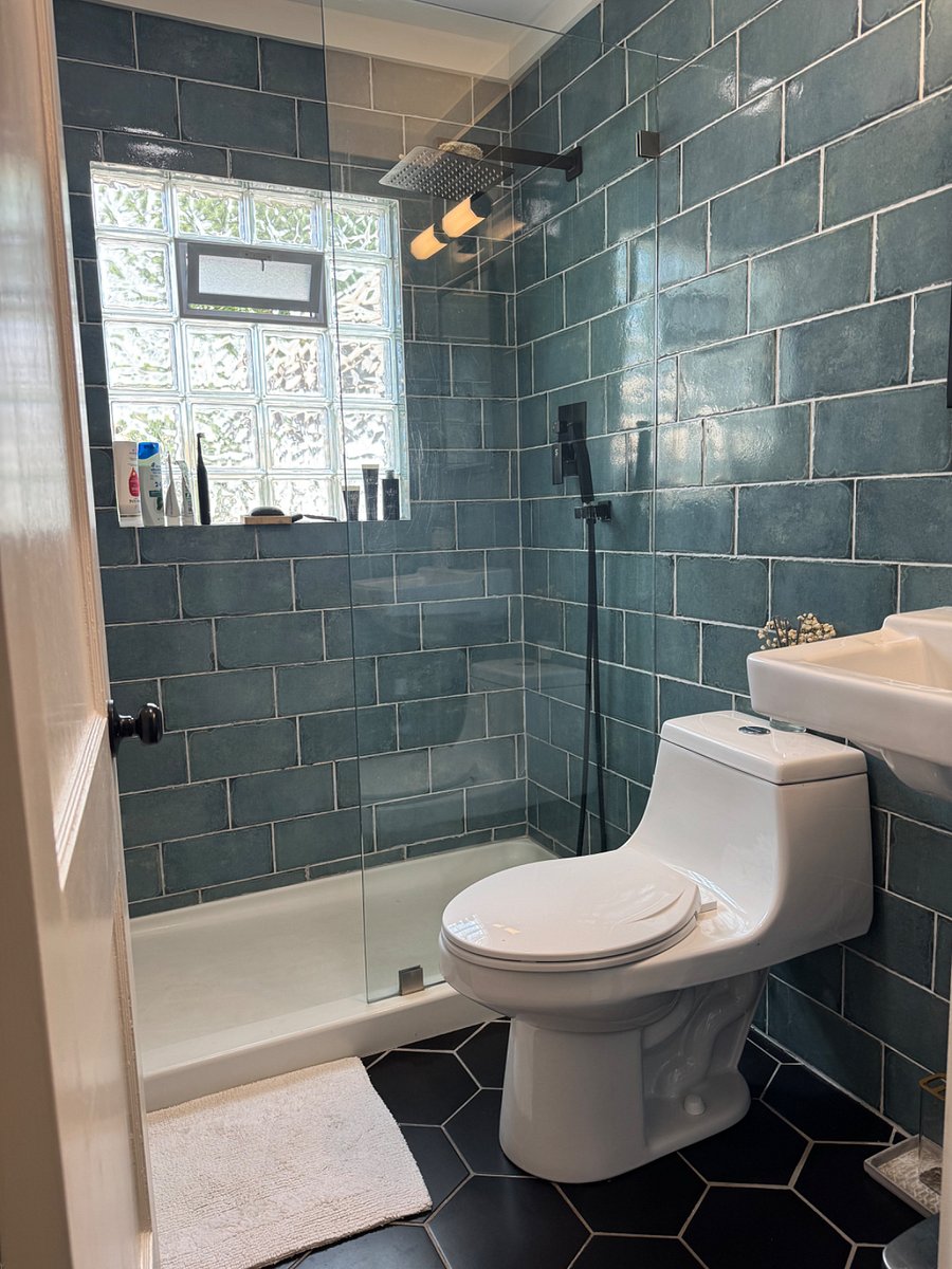 Furnished Finder property 1006527_1 photo 2