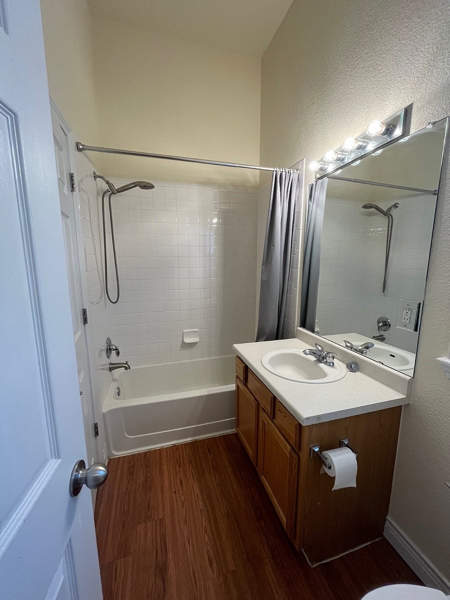 Furnished Finder property 1006542_1 photo 8