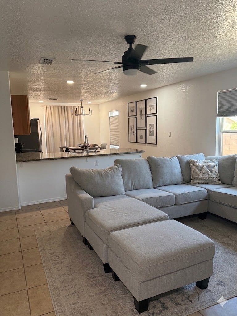 Furnished Finder property 1006546_1 photo 3