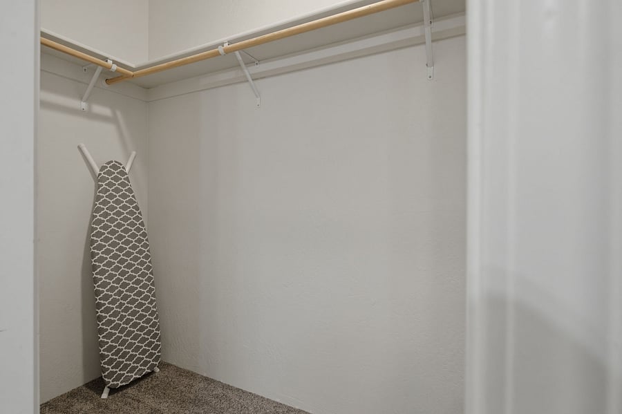 Furnished Finder property 1006595_1 photo 12