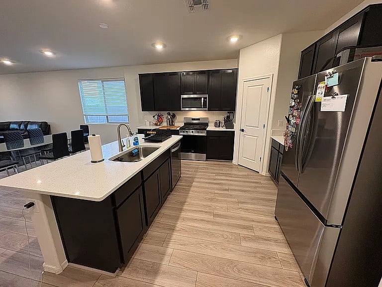 Furnished Finder property 1006604_1 photo 3
