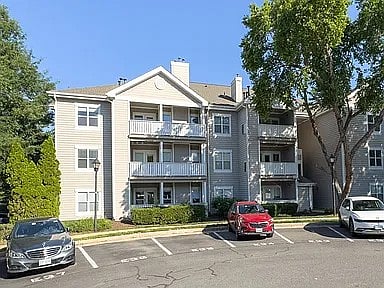 Furnished Finder property 1006605_1 photo 8