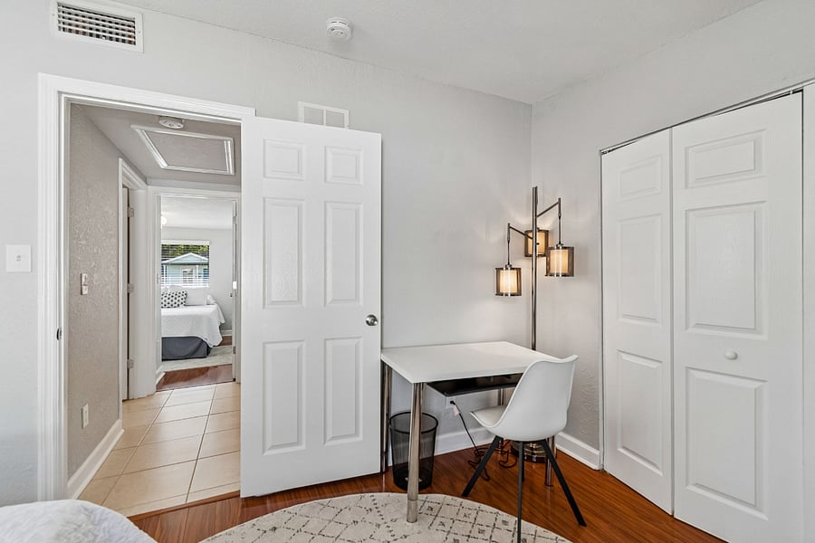 Furnished Finder property 1006607_1 photo 25