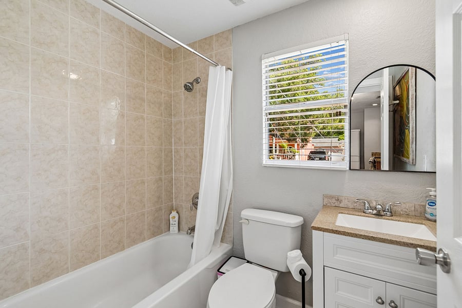 Furnished Finder property 1006607_1 photo 28