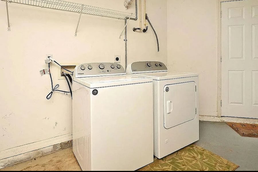 Furnished Finder property 1006623_1 photo 10