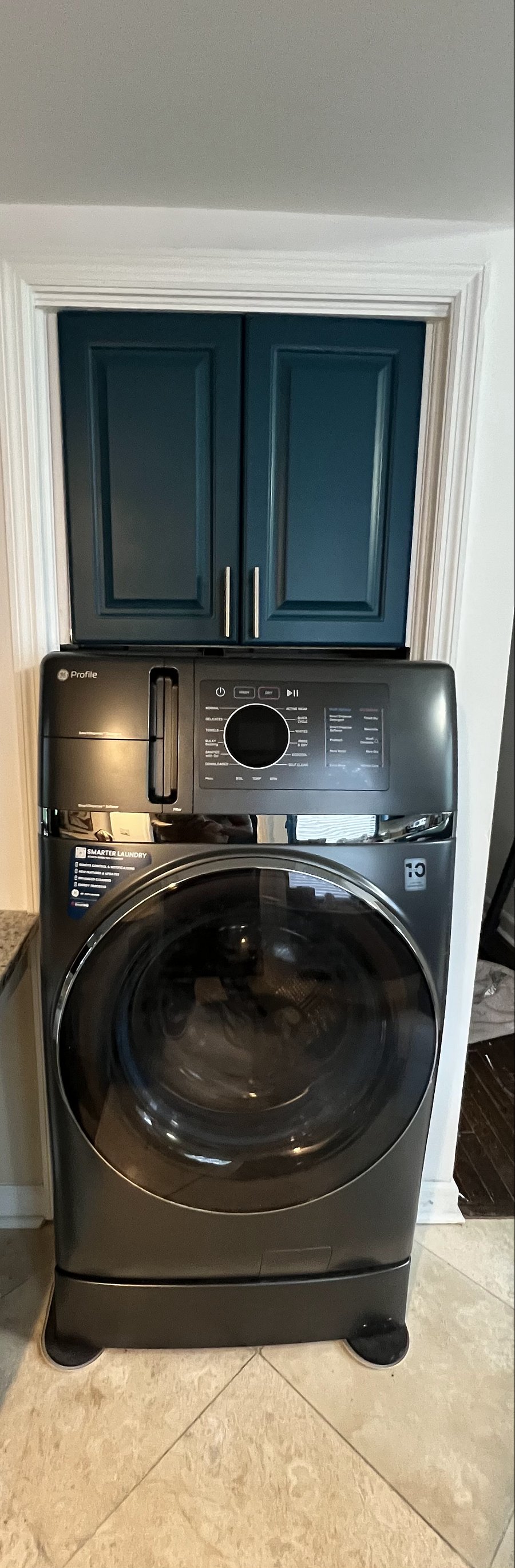 Smart LG Washer and Dryer All-In-One