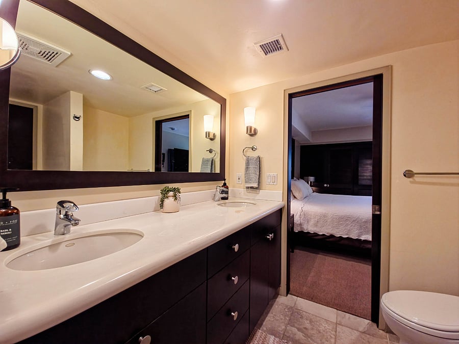 Secondary bathroom
