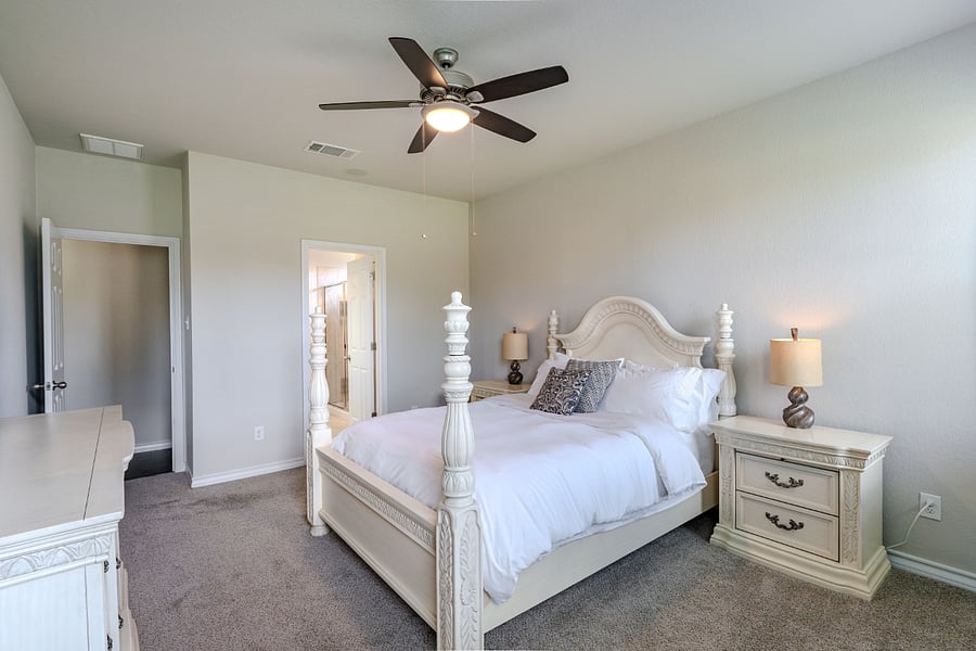 Primary Bedroom (Guest Bedroom 3)