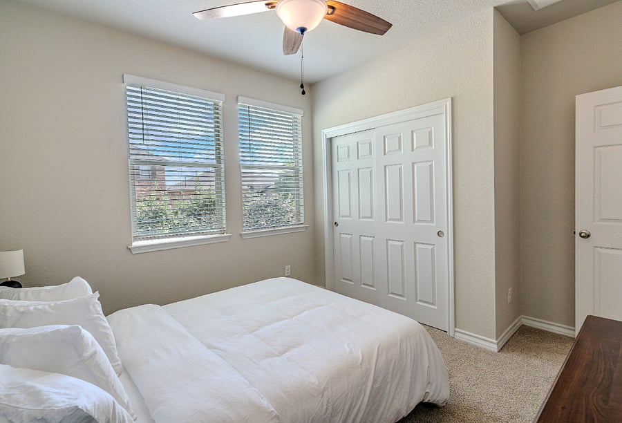 Front Bedroom (Guest Bedroom 1)