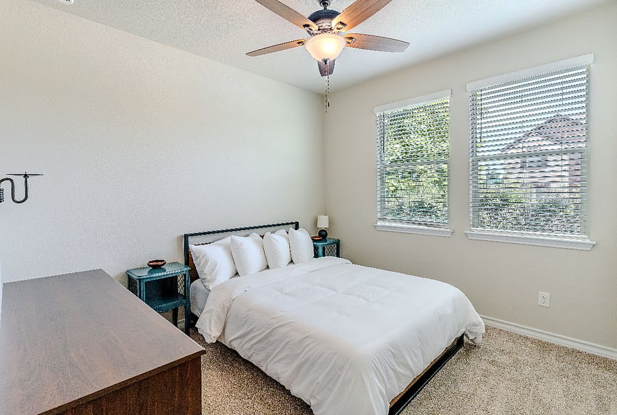 Front Bedroom (Guest Bedroom 1)