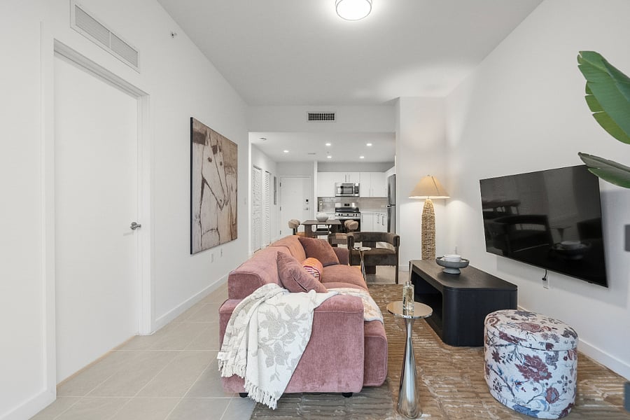 Furnished Finder property 1006658_1 photo 10