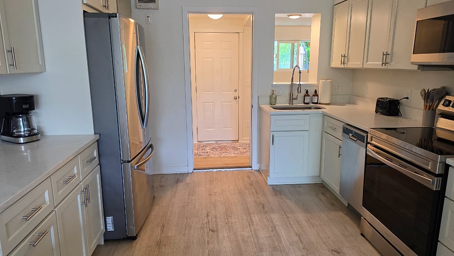Furnished Finder property 1006661_1 photo 10